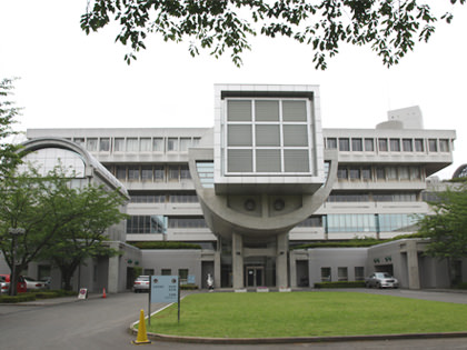 桐蔭中学校